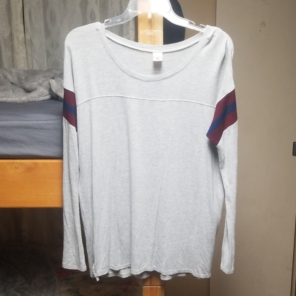 Long sleeve, casual shirt